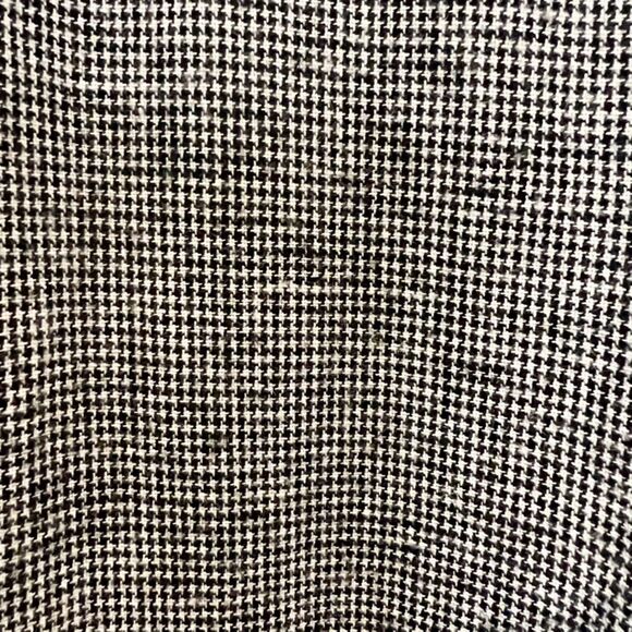 Unis NYC - "Adam" Micro Herringbone LS Cotton/Linen Shirt Medium - Black, White - Picture 7 of 7